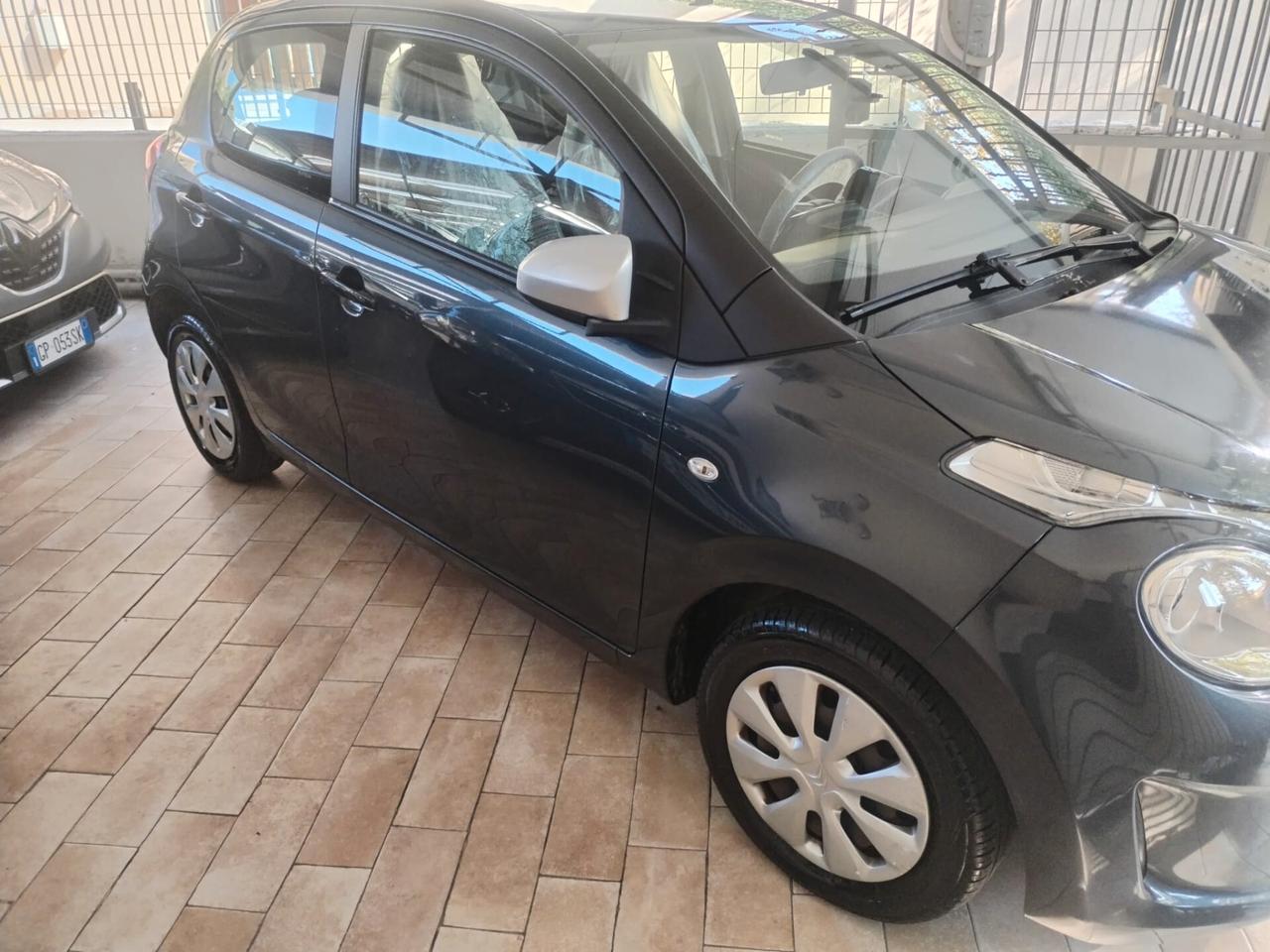 Citroen C1 VTi 72 S&S 5 porte Urban Ride