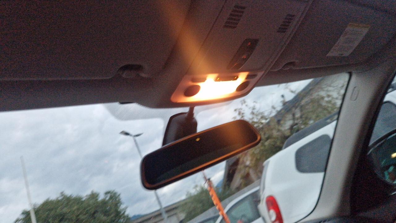 Bmw X1 sDrive18D perfetta e garantita 12 mesi