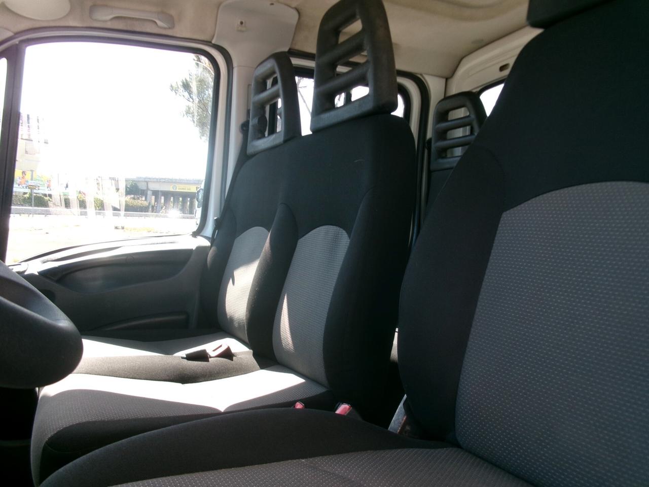 Iveco Daily 35C15 3000 150CV DOP CABINA 7POSTI RIBALTABILE TRILATERALE