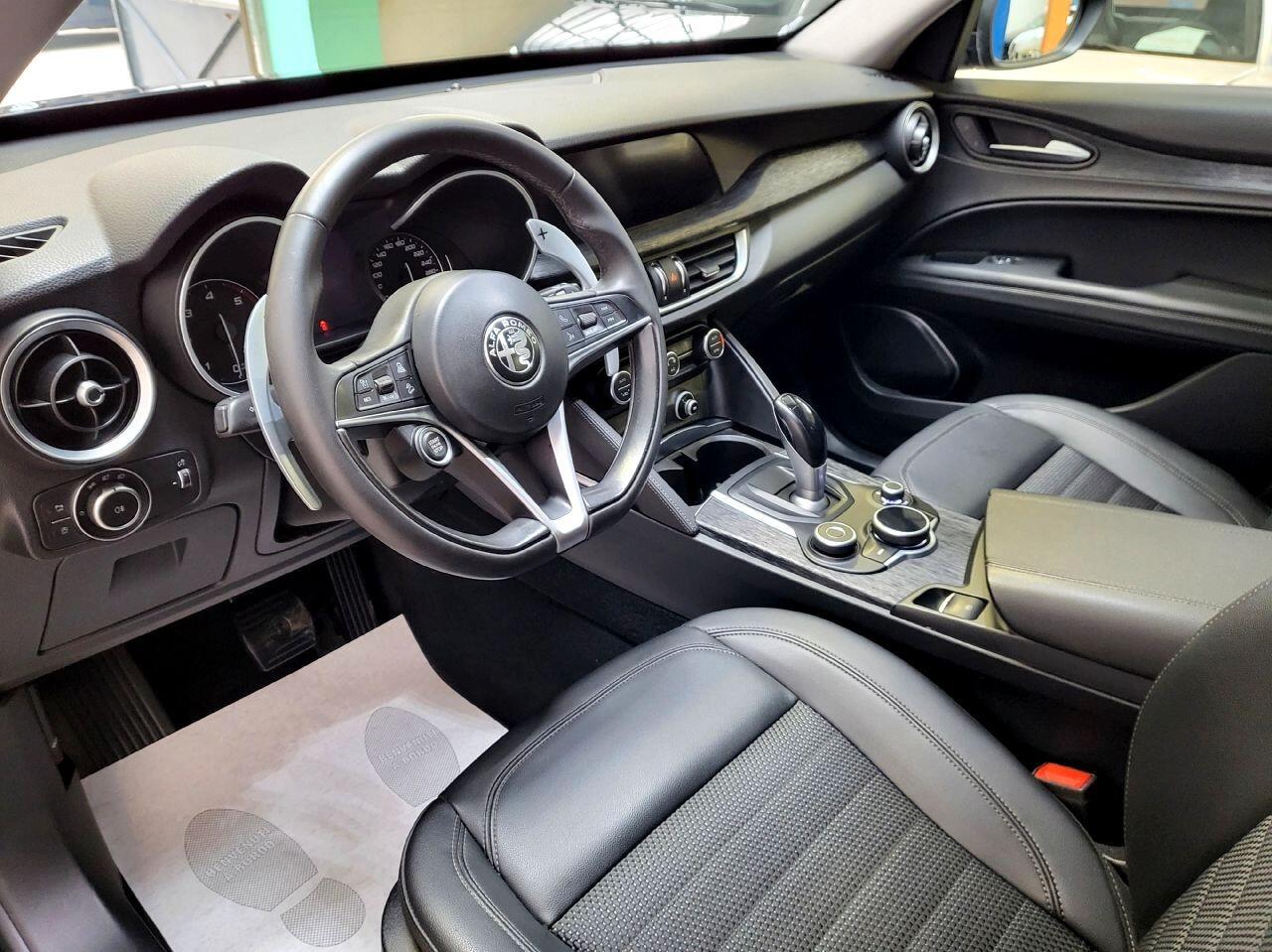 Alfa Romeo Stelvio 2.2 Q4 Executive 210cv AT8 My19