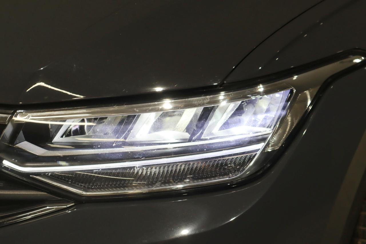 Volkswagen Tiguan 1.5 TSI LIFE ACC LED SOLO 29.000 KM!