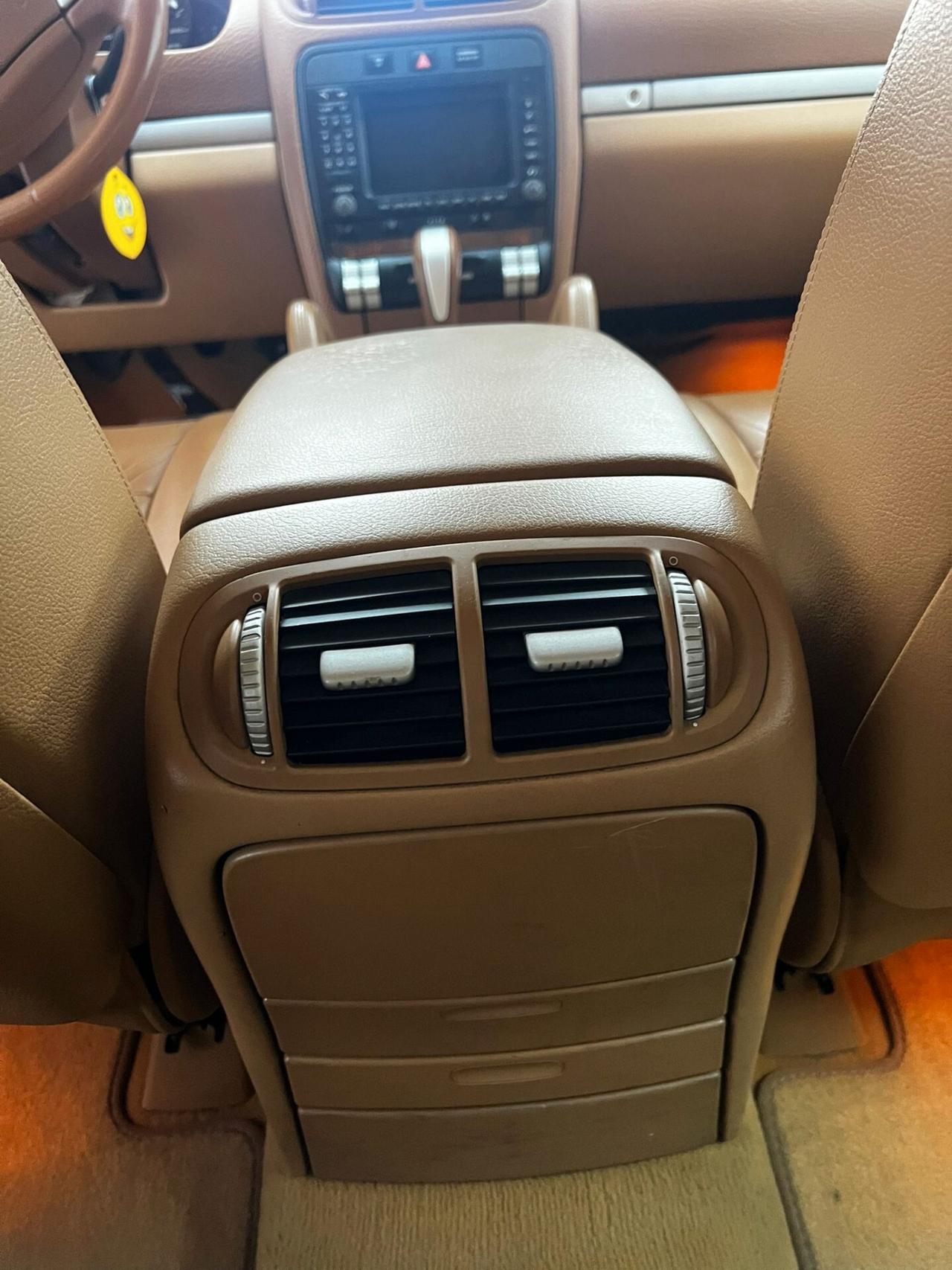 Porsche Cayenne 3.2 V6 cat