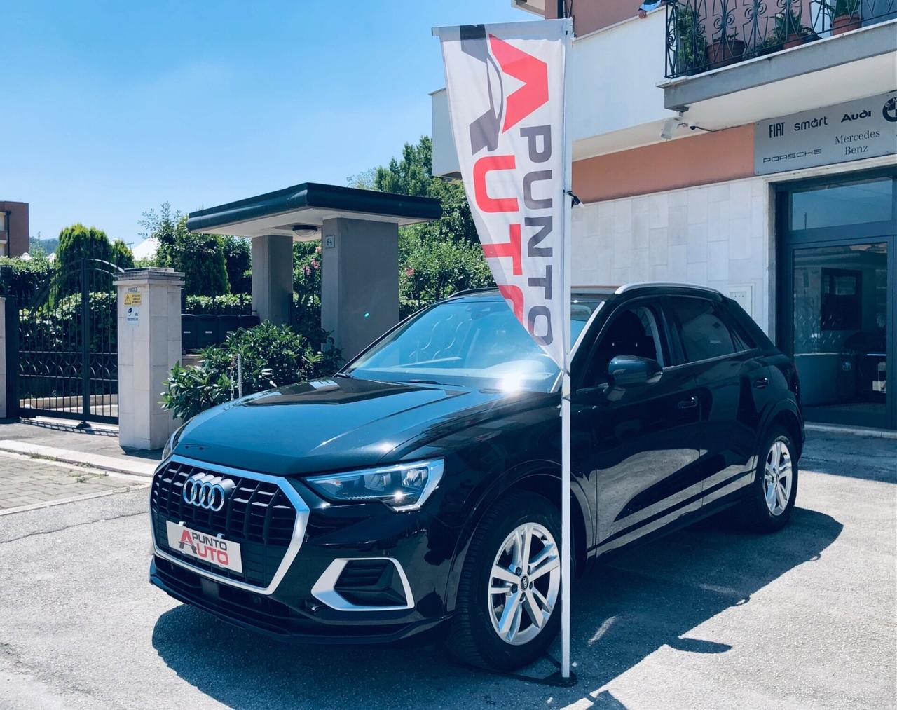 Audi Q3 35 TDI S tronic Business