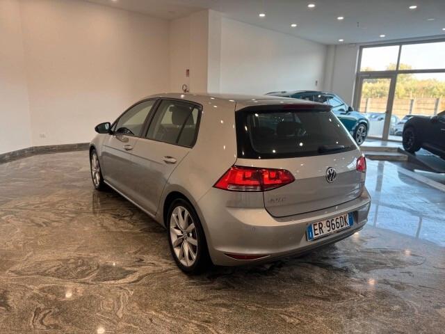 Volkswagen Golf 2.0 TDI 5p. Highline BlueMotion Technology