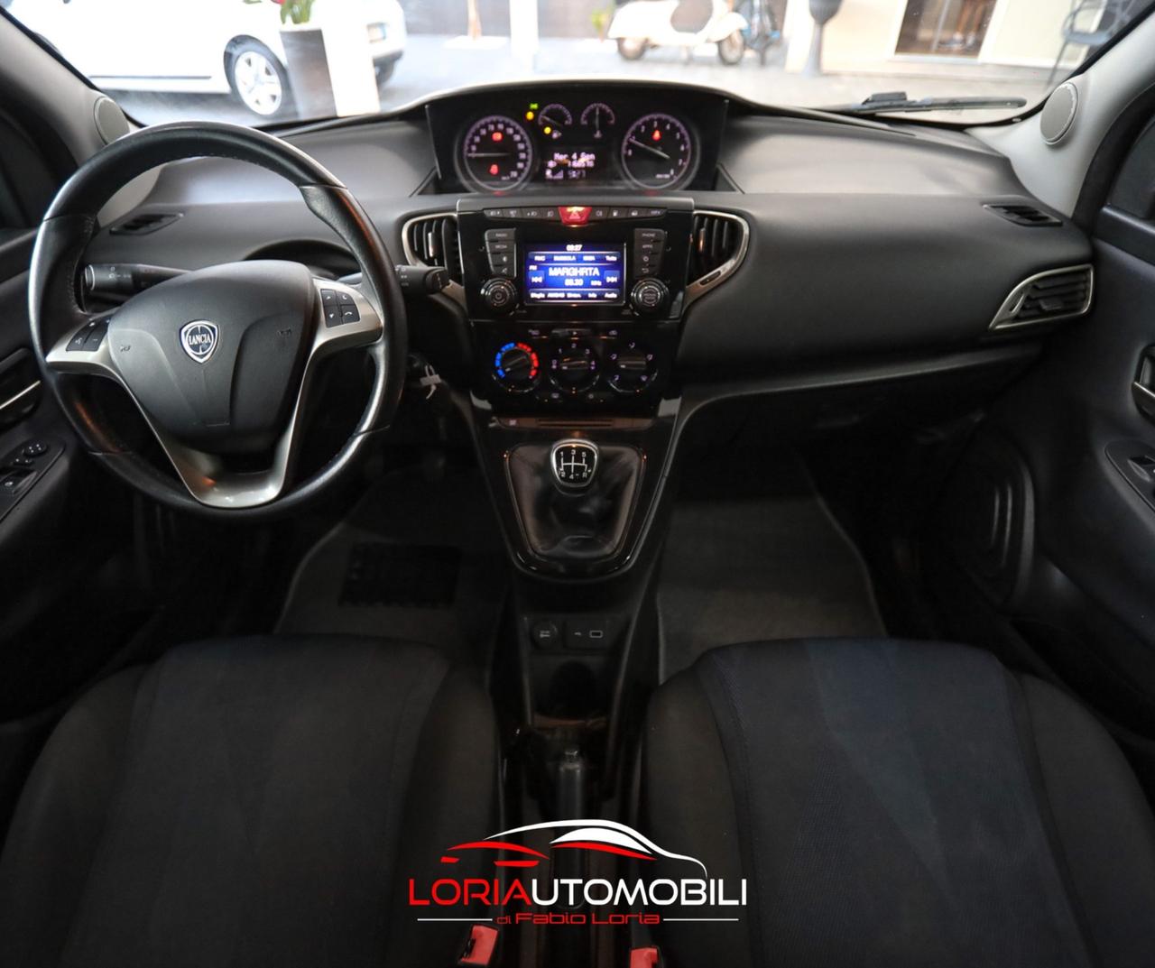 Lancia Ypsilon 1.2 69 CV 5 porte GPL Ecochic Monogram