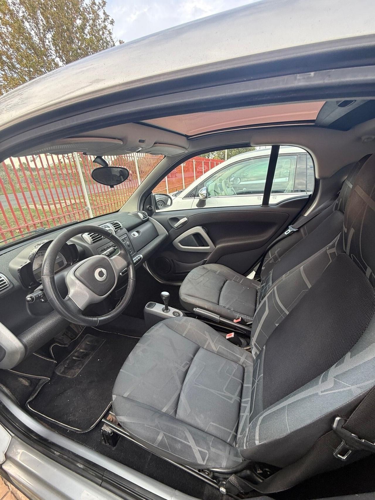 Smart ForTwo 800 40 kW coupé pure cdi*PERMU