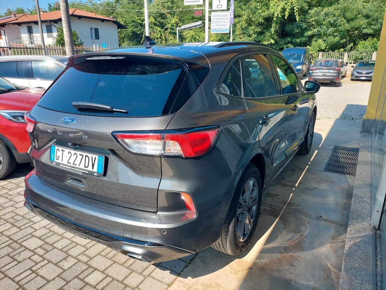 Ford Kuga 2.0 EcoBlue 120 CV aut. 2WD ST-Line