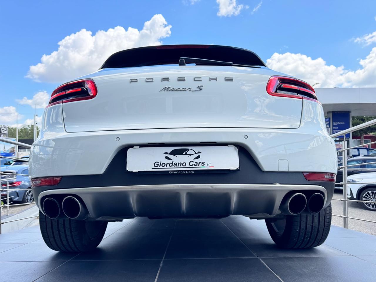 Porsche Macan 3.0 S Diesel 250cv da vetrina in garanzia