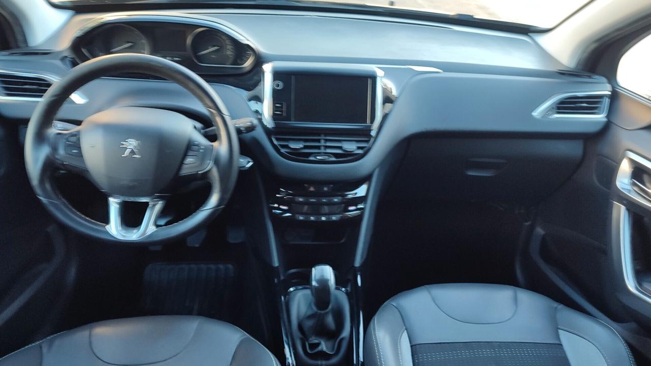 Peugeot 2008 BlueHDi 100 Allure