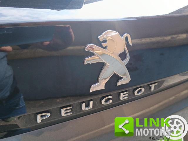 PEUGEOT 3008 Hybrid4 300 e-EAT8 GT Line