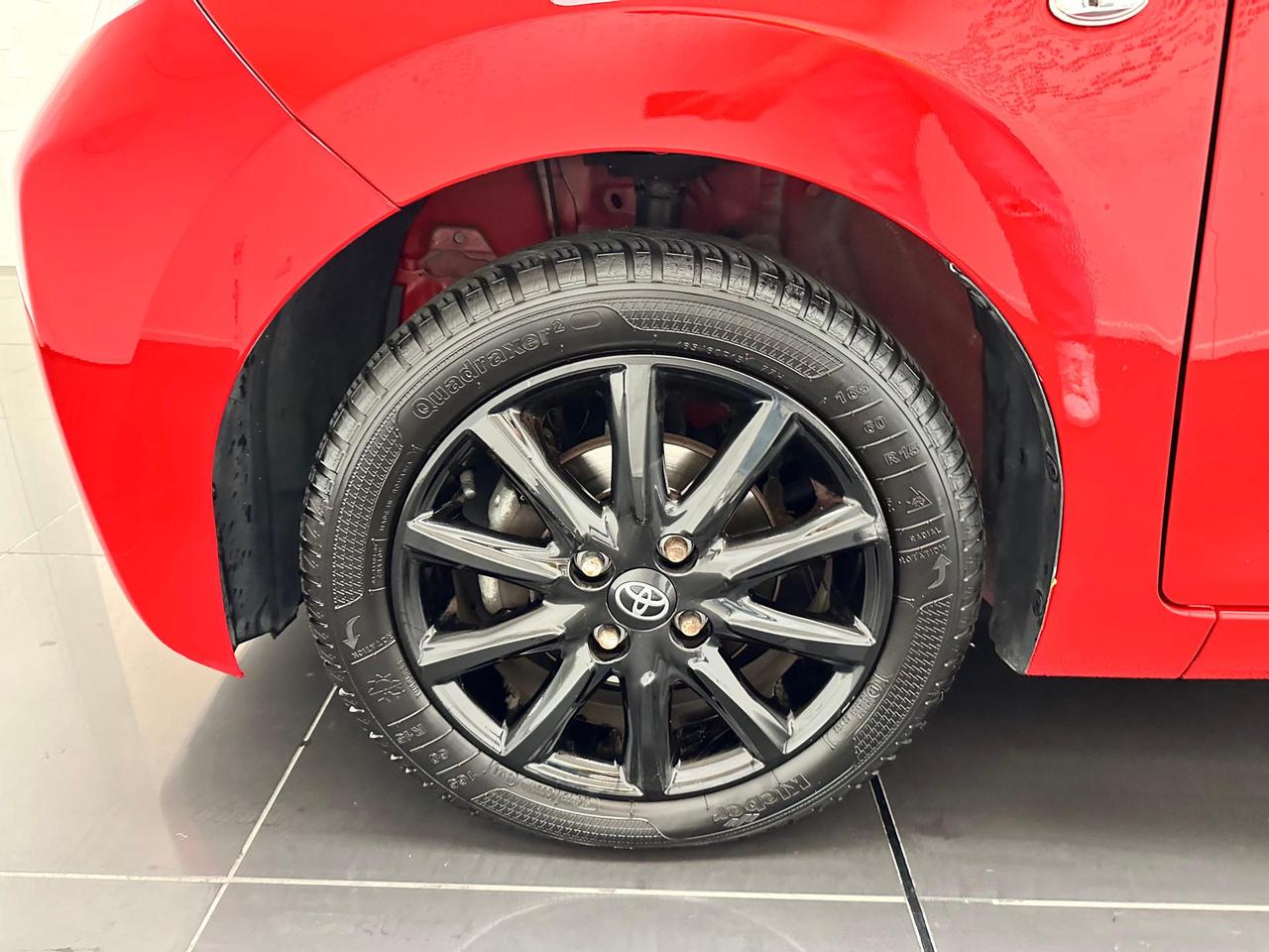 Toyota Aygo 5p 1.0 x-play my15