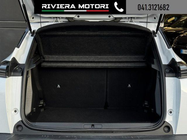 PEUGEOT 2008 PureTech 100 S&S Allure