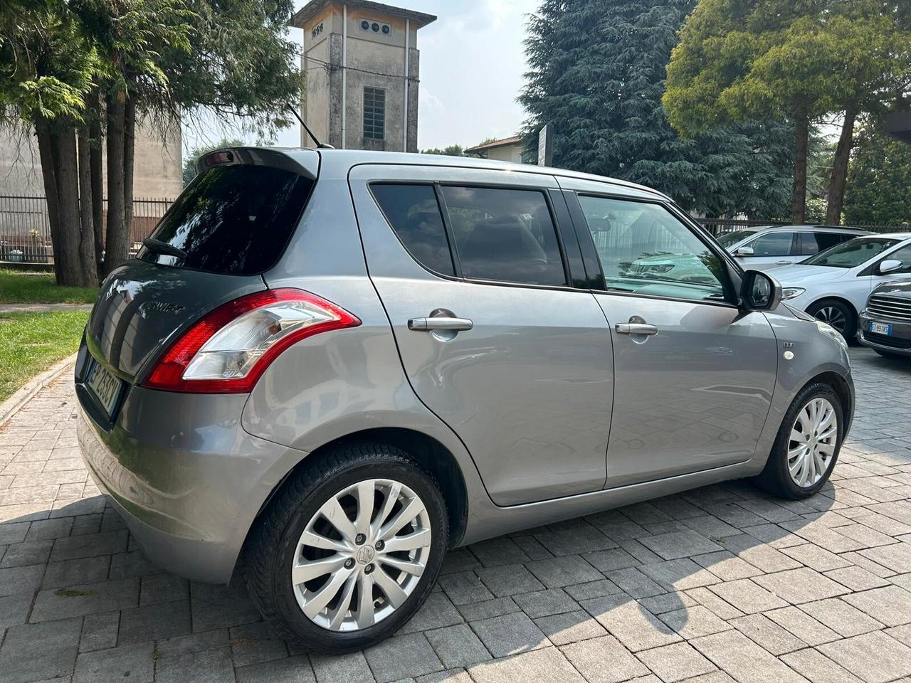 Suzuki Swift 1.3 DDiS 5 porte GL Top OK NEOPATENTATI