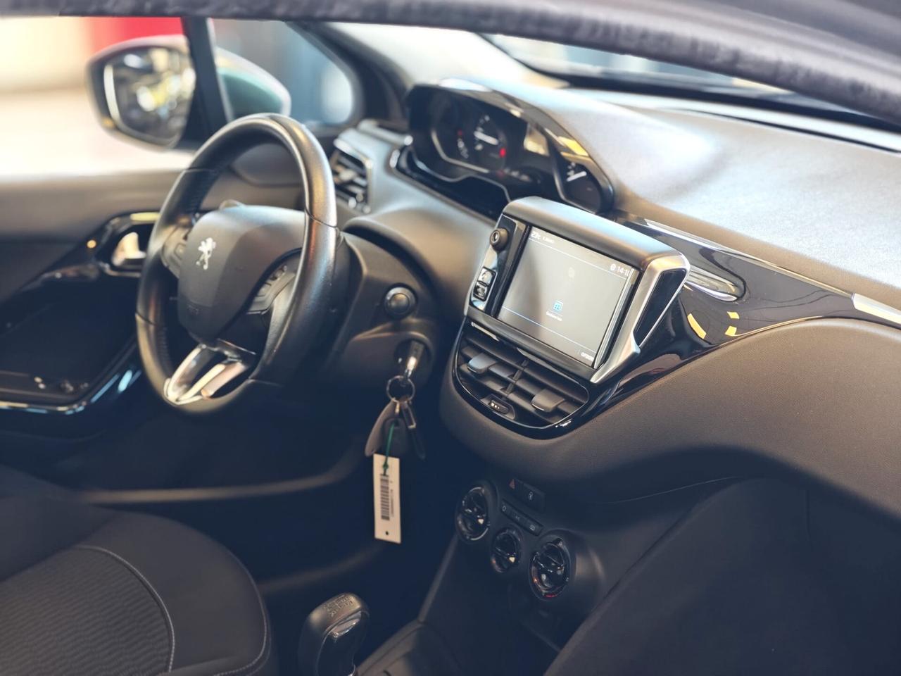 Peugeot 208 I 2015 5p 1.2 puretech Allure s