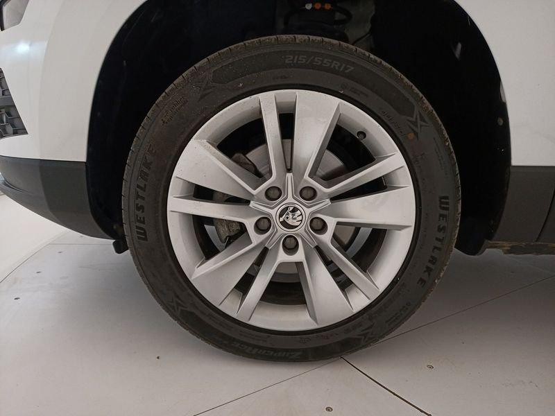 Skoda Karoq 2017 1.0 tsi Executive 110cv