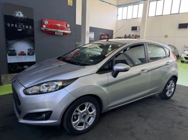 Ford Fiesta 1.0 EcoBoost 100CV 5 porte Powershift Titanium