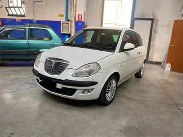 Lancia Ypsilon 1.4 Diva Ecochic GPL