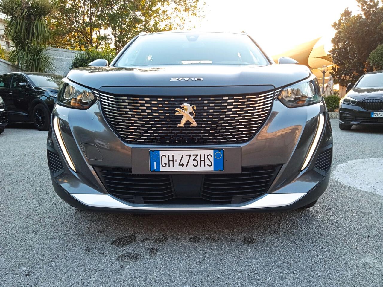 Peugeot 2008 BlueHDi 130 S&S EAT8 Allure