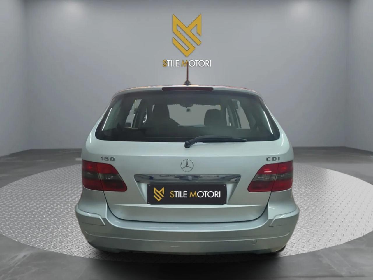 Mercedes-Benz B 180d StileMotori