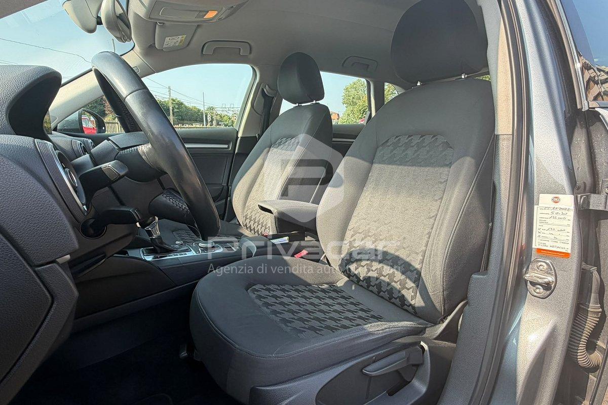 AUDI A3 1.6 TDI clean diesel S tronic Admired
