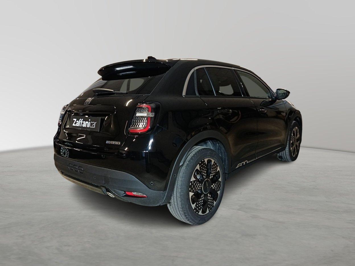FIAT 600 (2023-->) - 600 Hybrid 110 CV DCT MHEV La Prima