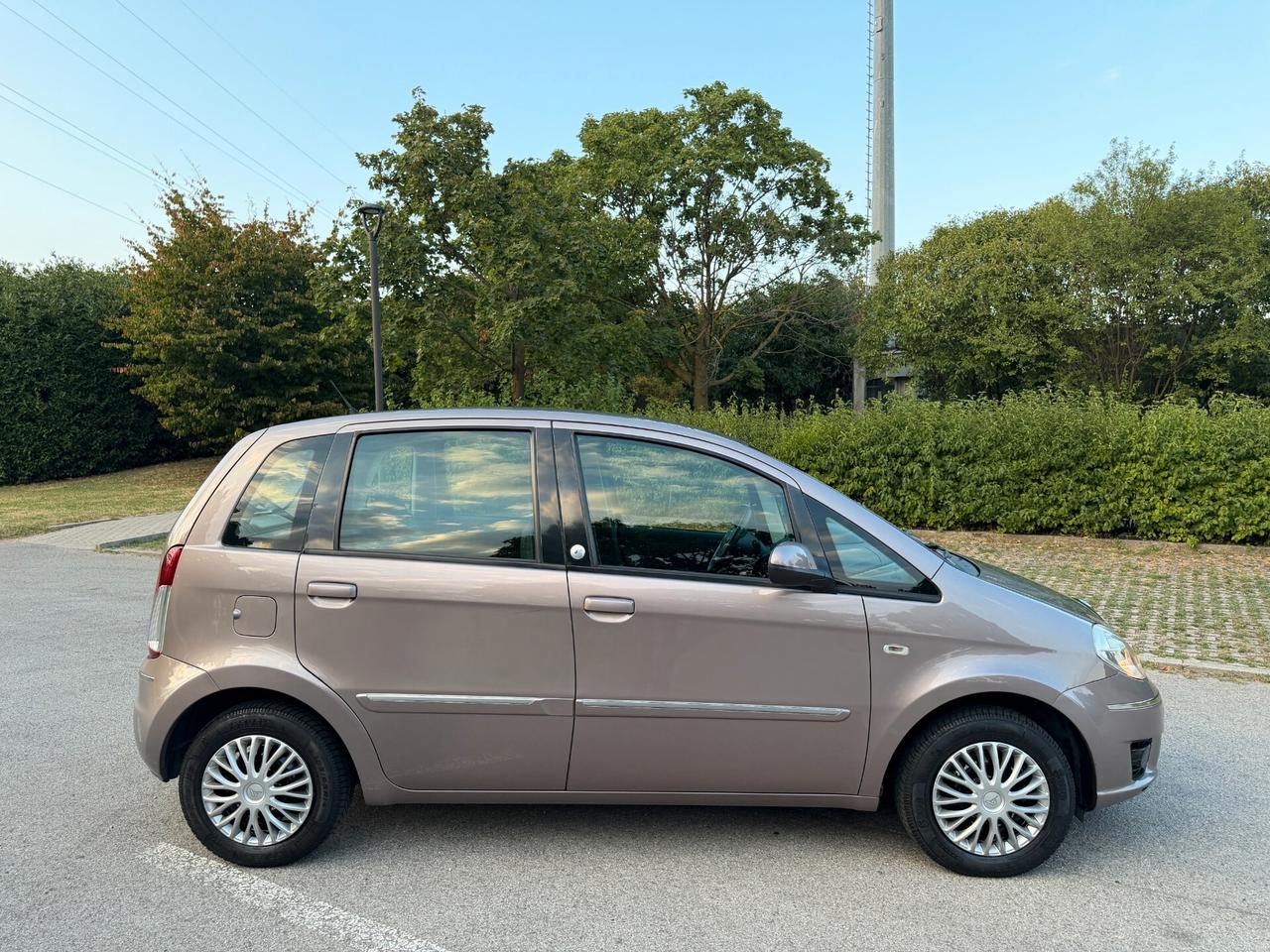 Lancia MUSA 1.4i Platino Ecochic GPL