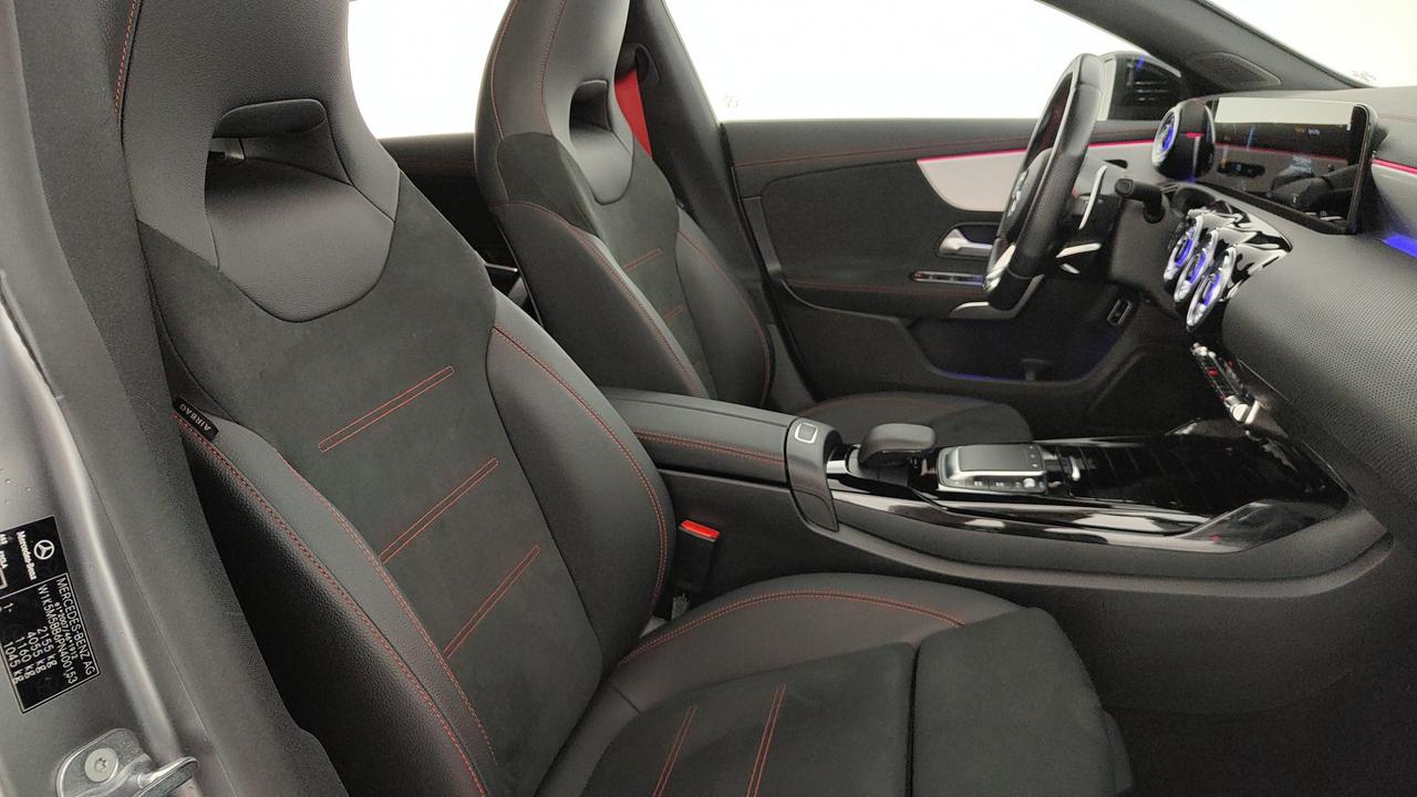 Mercedes-Benz CLA Shooting Brake AMG 35 4matic auto