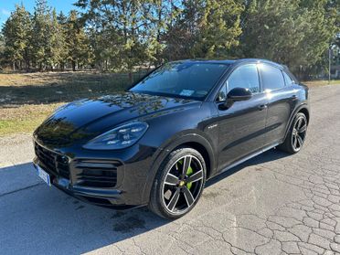Porsche Cayenne Coupé 3.0 V6 E-Hybrid STRAFULL CERTIFICATA