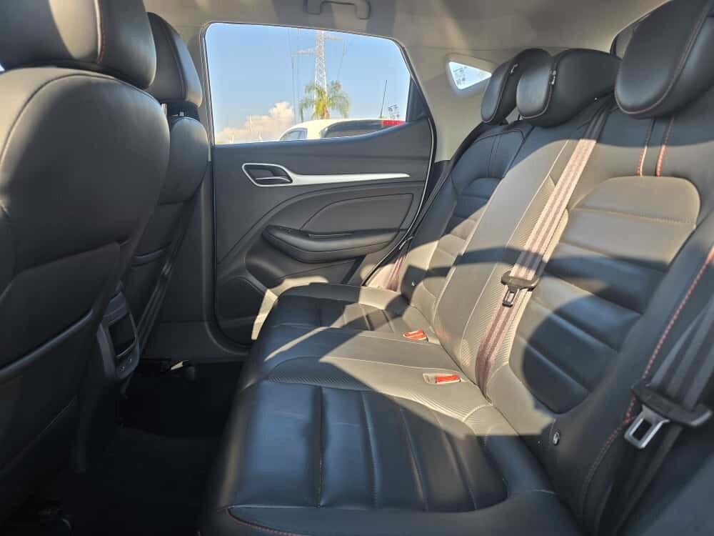 MG ZS 1.5VTI-TECH LUXURY