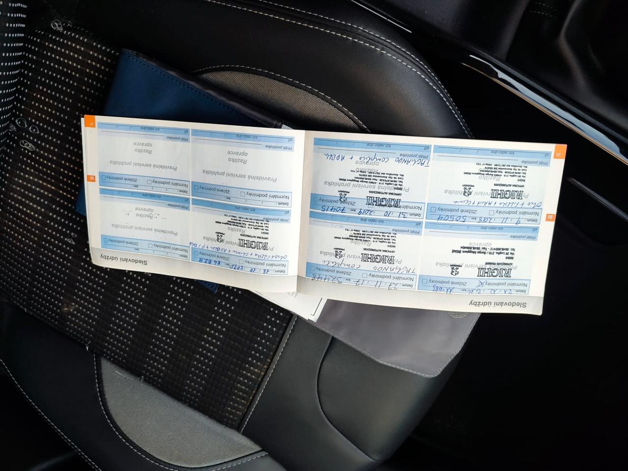 Volkswagen Tiguan 2.0 TDI 150 CV DSG R-Line TETTO APRIBILE