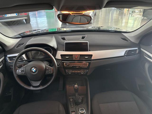 BMW X1 xDrive25e Adv. Plug-In 4x4