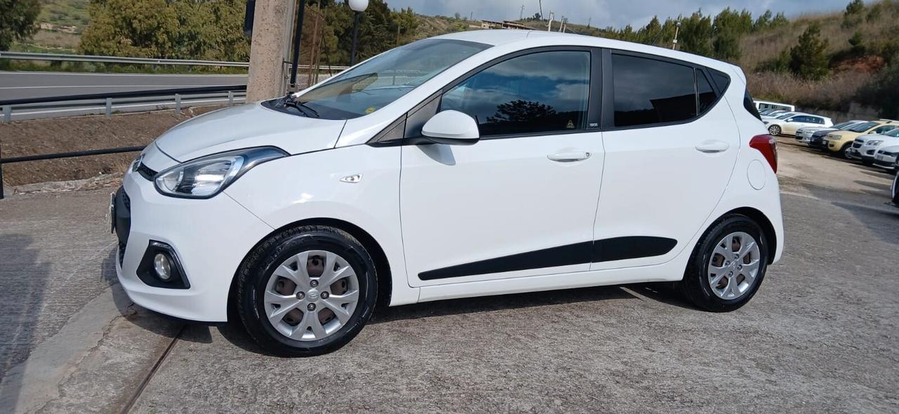 Hyundai i10 1.0 MPI Sound Edition - 2015