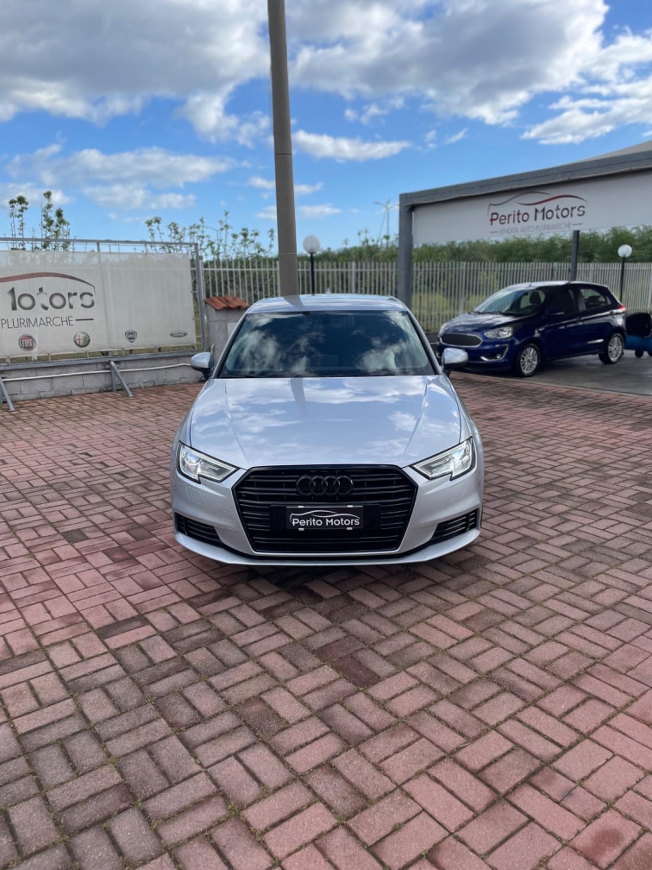 Audi A3 SPB 1.6 TDI 116 CV Business