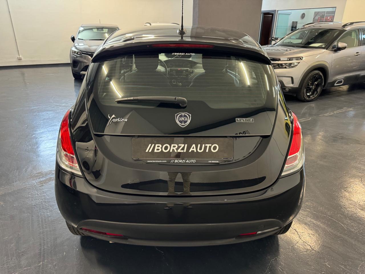 Lancia Ypsilon 1.0 50p Hybrid Ecochic PROMO!!