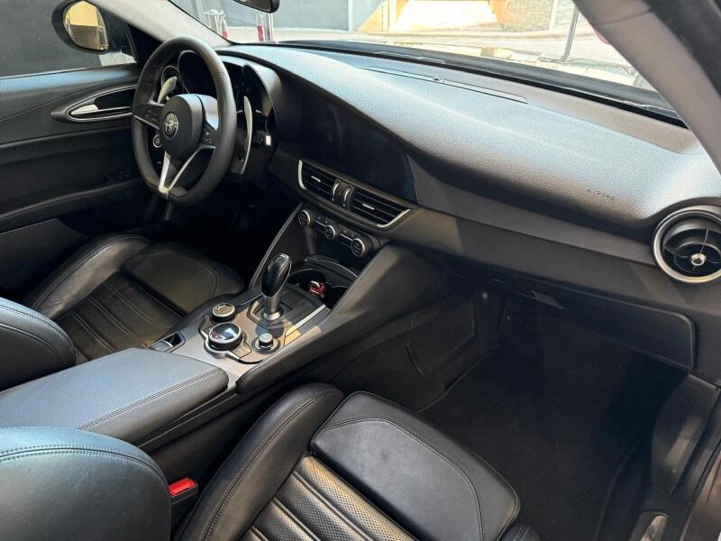ALFA ROMEO Giulia (2016) Giulia 2.2 Turbodiesel...
