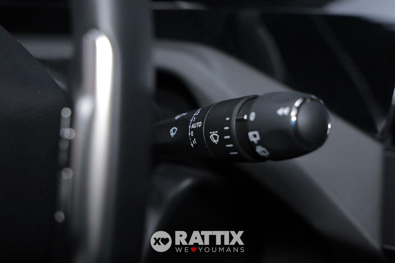 Peugeot 308 1.2 hybrid 145CV GT e-dcs 6