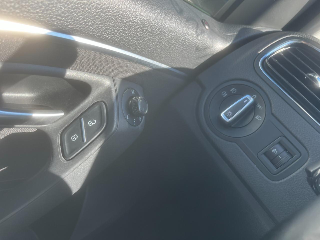 Volkswagen Polo 1.0 MPI 5p. Trendline