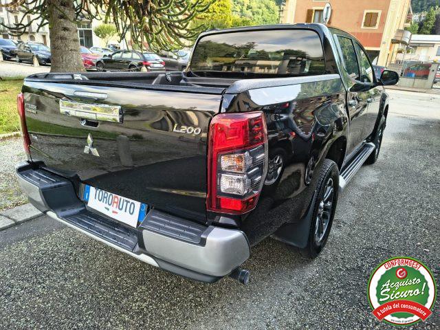 MITSUBISHI L200 2.3 D Double Cab 4x4 Super Select Intense UN.PROP