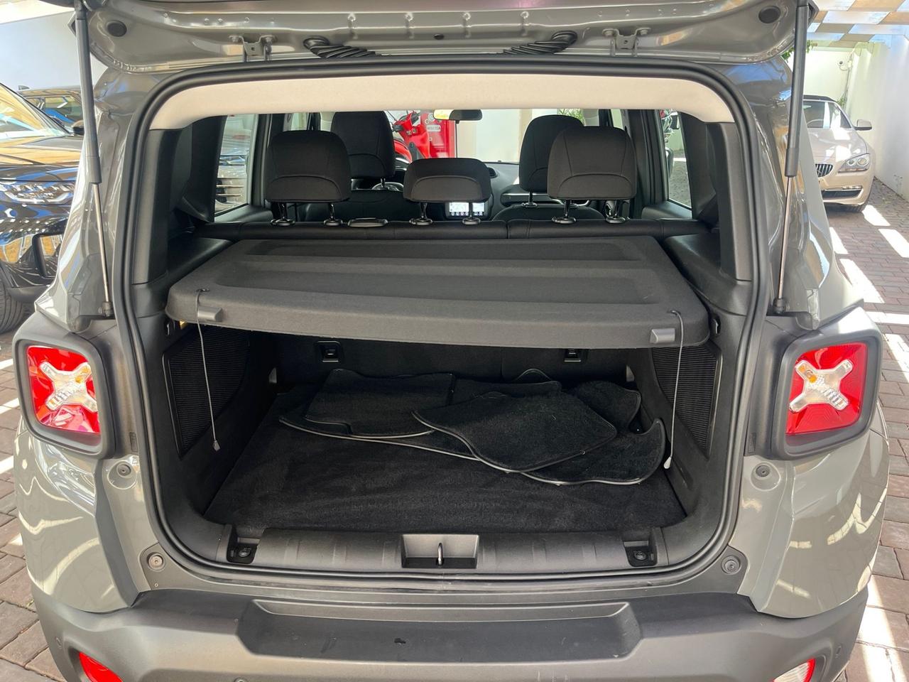 Jeep Renegade 1.6 Mjt 130 CV Longitude
