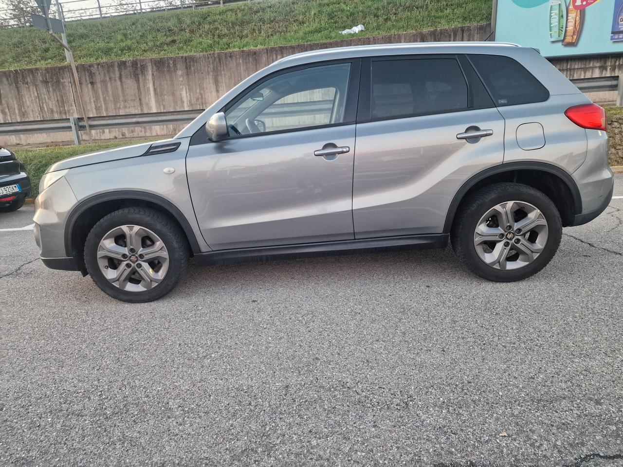 Suzuki Vitara 1.6 DDiS V-Top