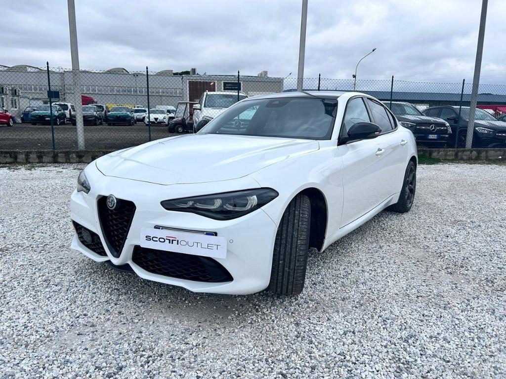 ALFA ROMEO Giulia 2023 - Giulia 2.2 t Competizione Q4 210cv auto