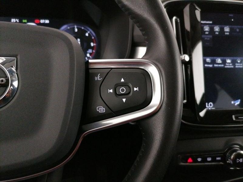 Volvo XC40 2.0 d3 Momentum geartronic my20