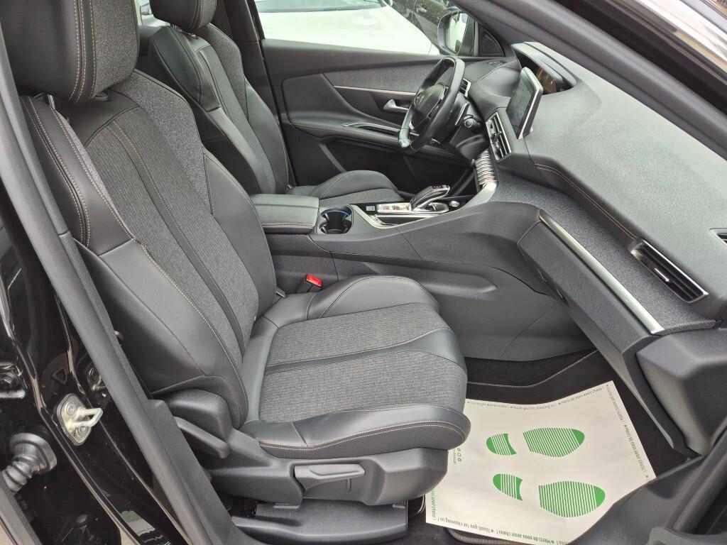 Peugeot 3008 GT-LINE BlueHDi 130CV EAT8 TETTO