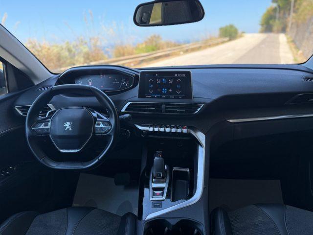 PEUGEOT 3008 BlueHDi 130 S&S Allure
