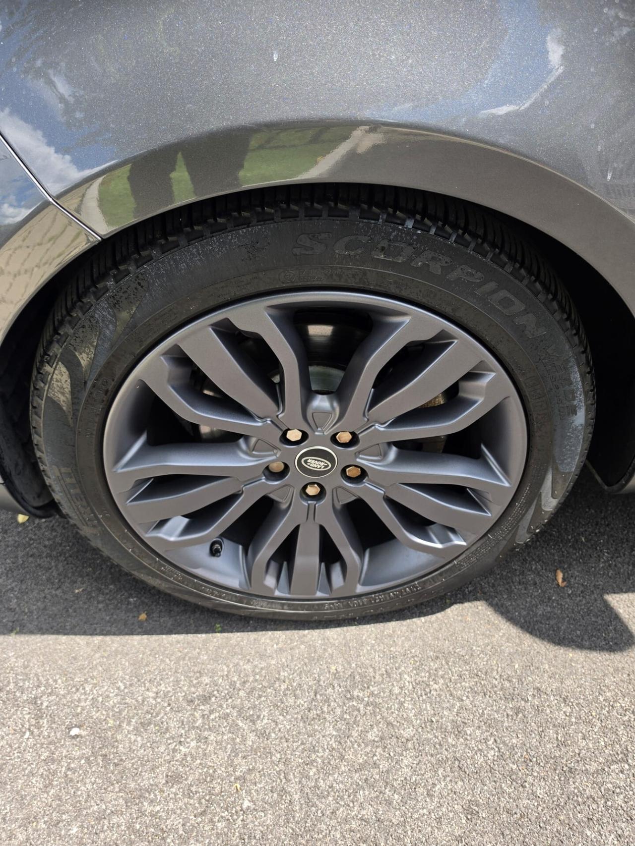 Land Rover Range Sport 3.0 TDV6 HSE GRAY EDITION