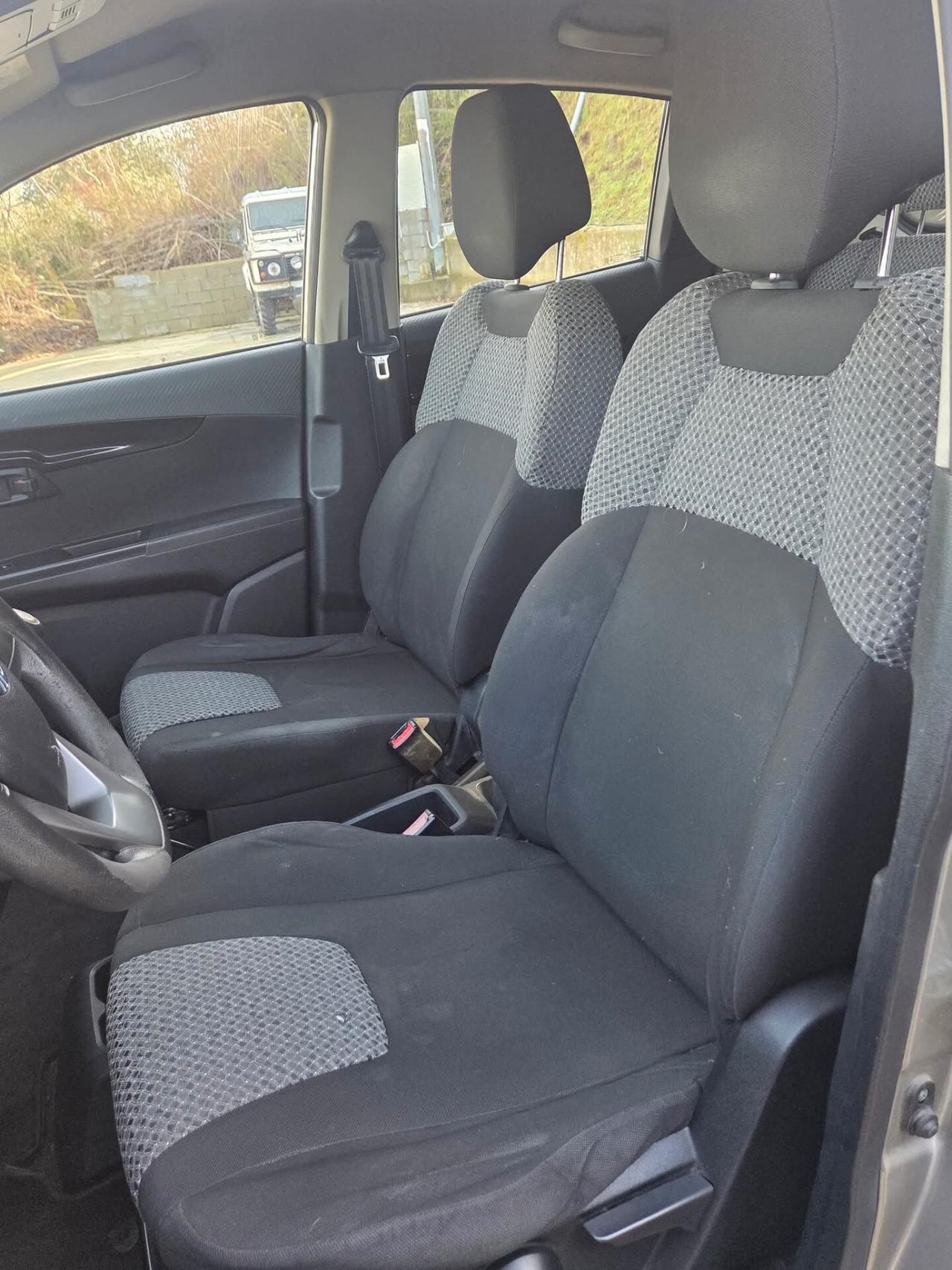 Mahindra KUV100 1.2 VVT M-Bifuel(GPL) K8