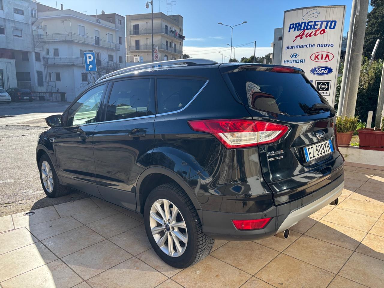 Ford Kuga 2.0 TDCI 150 CV S&S 4WD Powershift Business