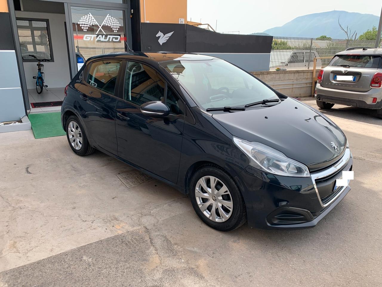 Peugeot 208 100CV E6 86.600Km