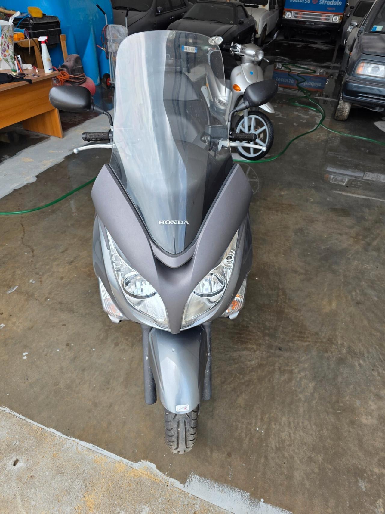 Honda SW-T 400