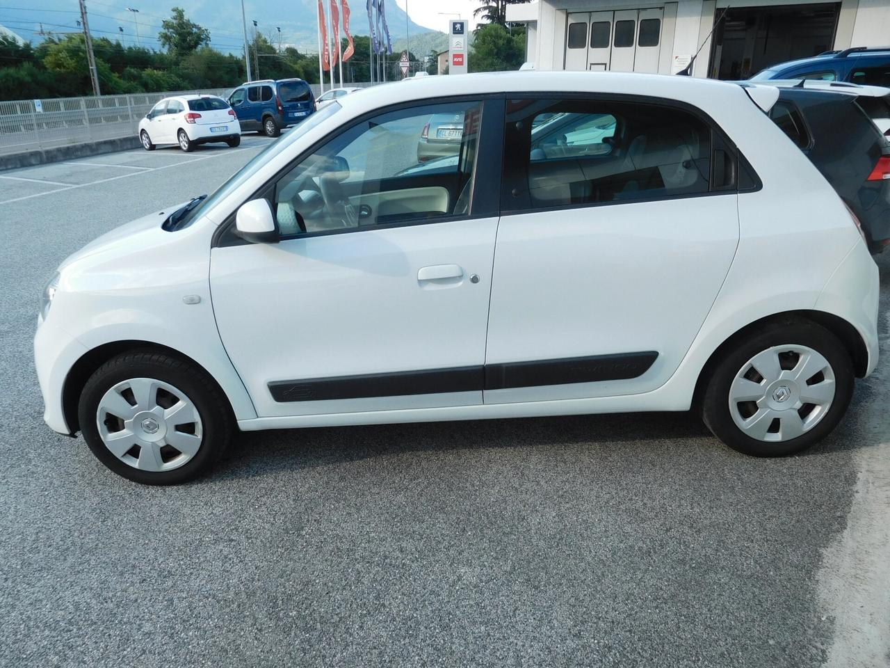 Renault Twingo 1.0 SCe Live 69cv